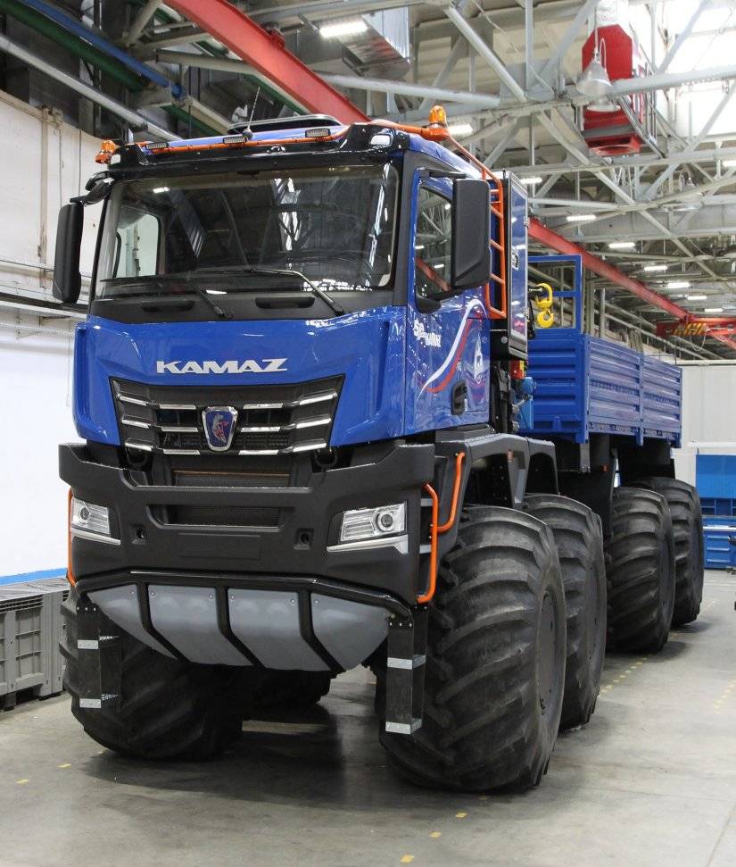 KAMAZ 8x8