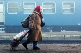 Nyugat-Európában egyre több időskorú hajléktalan vándor tűnik fel, szembetűnően sok köztük a magyar is.