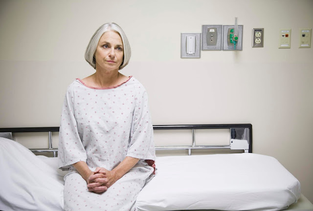 Az „egészségesen haldokló” nyugdíjasok sok stadion árától fosztják meg a kormányt.